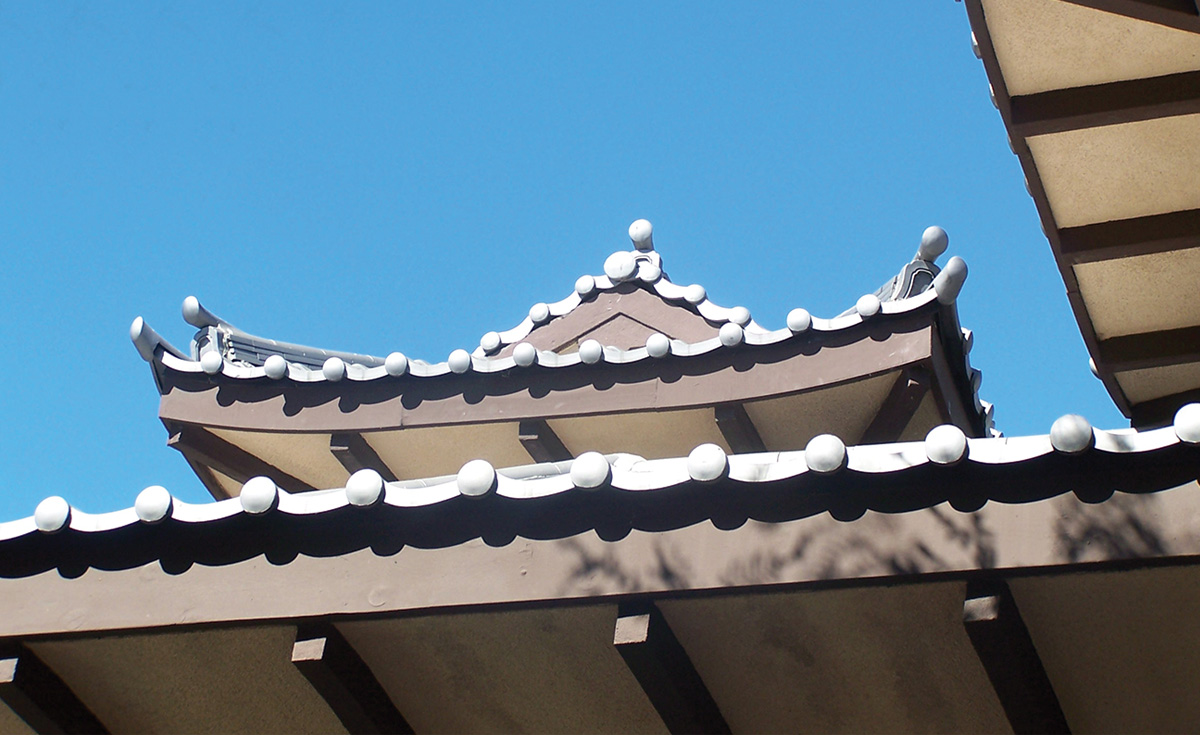 detail of oriental Japanese clay roof tile in C09 Japanese black ibushi on restaurant in Long Beach california