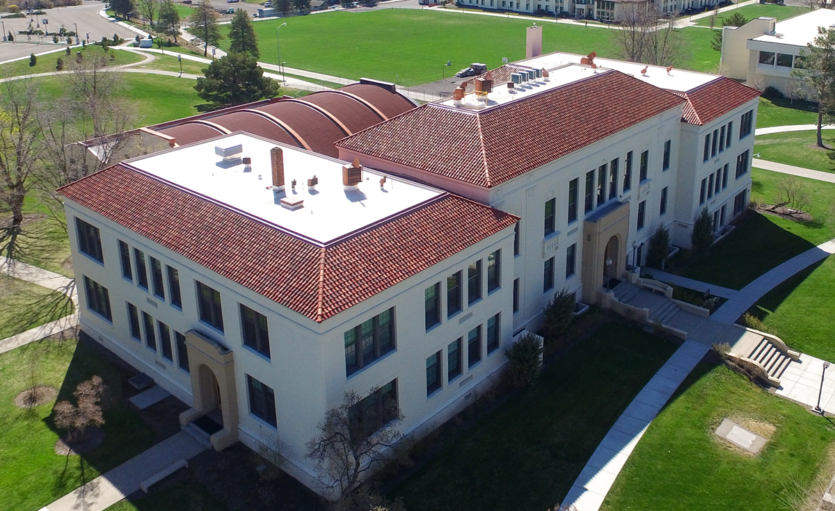 Birdseye view of JH Ackerman Elementary School in Oregon featuring Old GM S terra-cotta Spanish style clay roof tile in B301 Old Mission Blend.